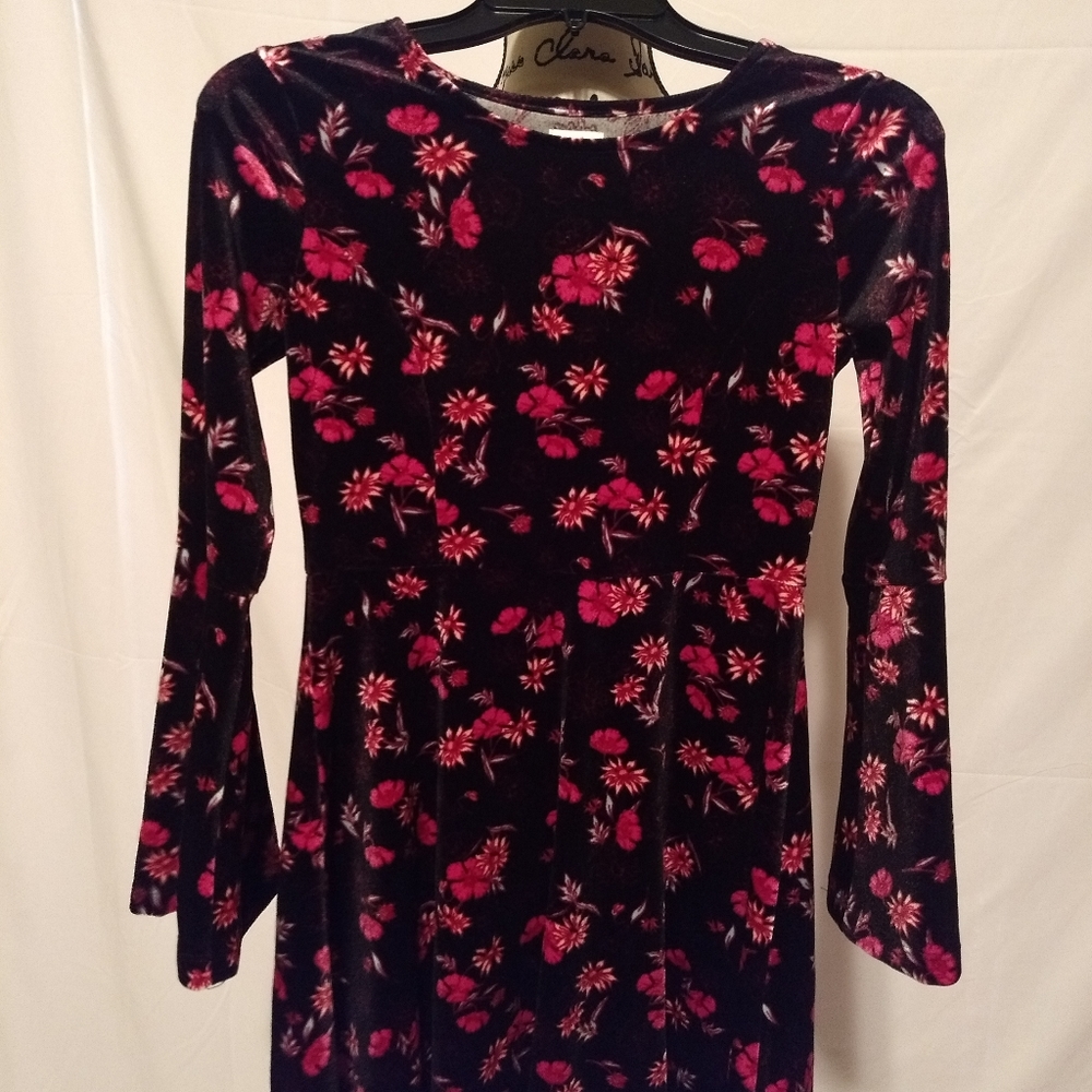 Formal-Casual Dress (Girl)